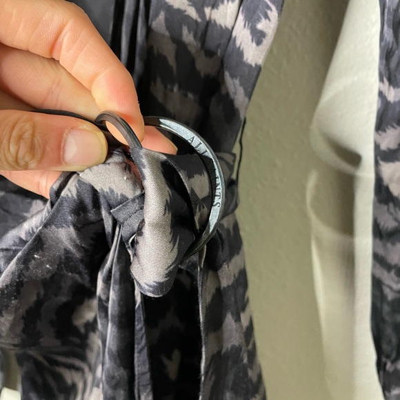 All Saints Women’s Size 4 Irina Remix Jumpsuit Animal Print Romper Long Sleeve - Picture 7 of 8